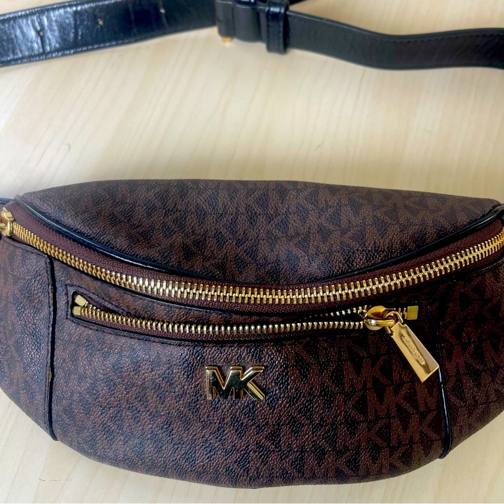 Michael Kors Belt Bag